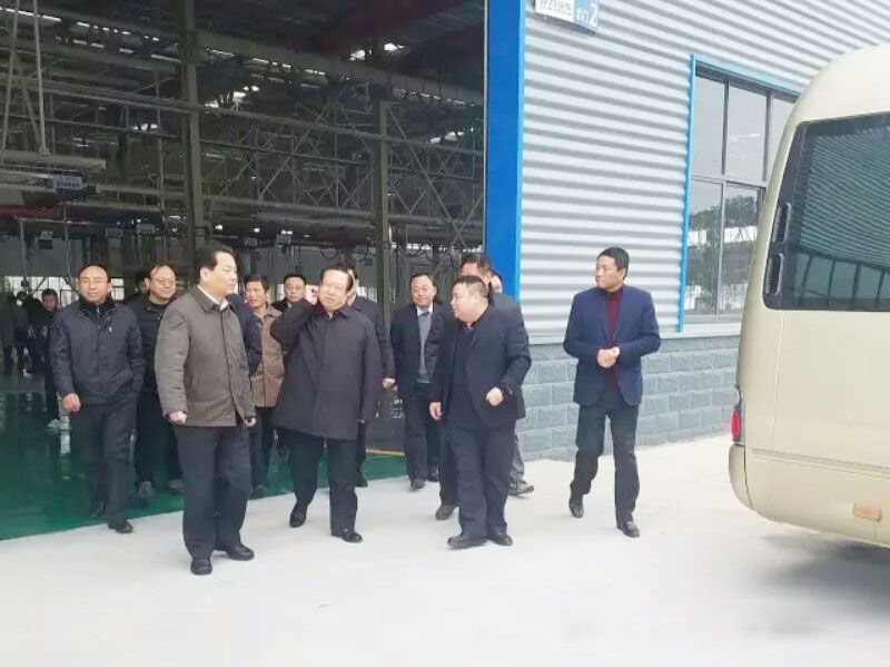 湖北省长王晓东视察程力新能源车生产基地
